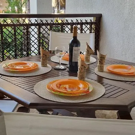 Santa Marina Village - Blue Magic Apartment *